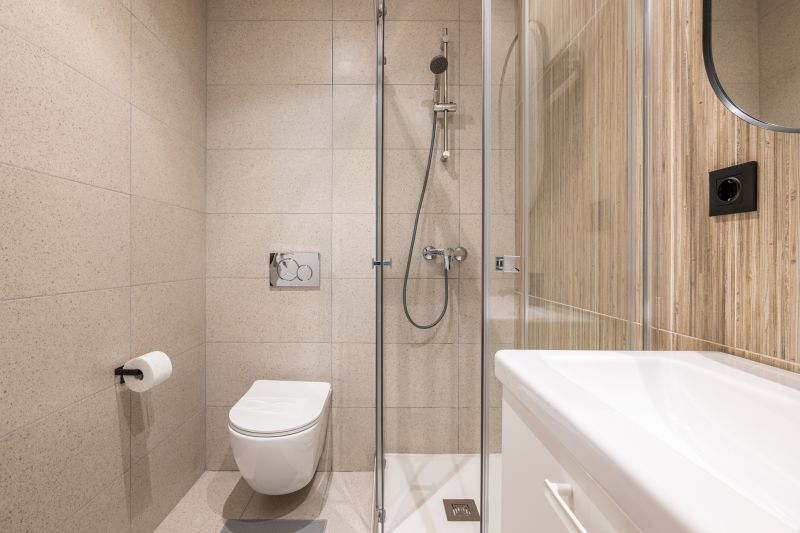Small Space Shower Design